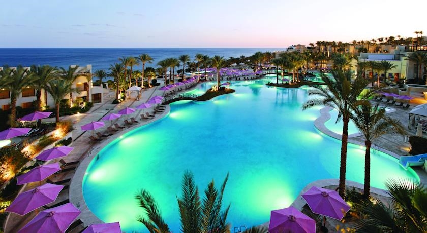 Grand Rotana + FREE TRANSFERS Grand Rotana + FREE TRANSFERS
