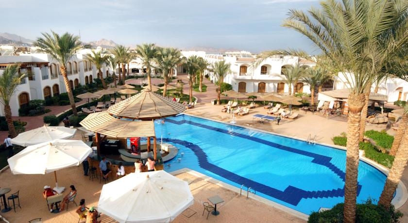 All Seasons Coral Hills + Free Transfers All Seasons Coral Hills + Free Transfers
